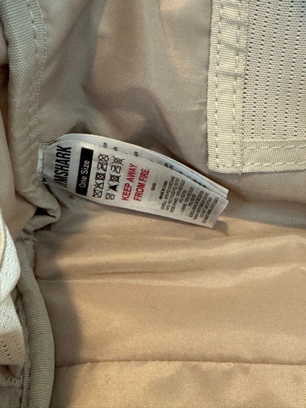 Gymshark Cream Mini Holdall - Picture 7 of 8